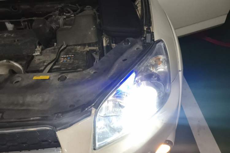 Used Toyota RAV4 2011 2.0L Automatic Luxury Edition Engine Bay Left
