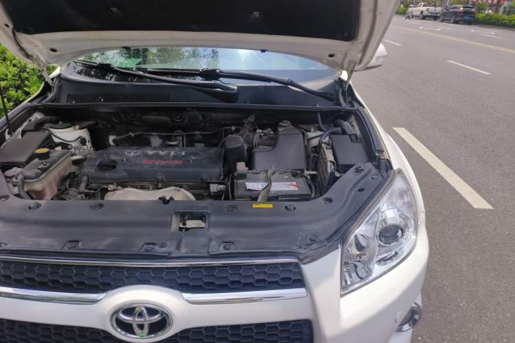 Used Toyota RAV4 2011 2.0L Automatic Luxury Edition Engine Bay Left