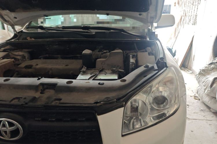 Used Toyota RAV4 2011 2.0L Manual Classic Edition Engine Bay Left