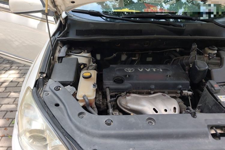 Used Toyota RAV4 2011 2.0L Automatic Classic Edition Engine Bay Right