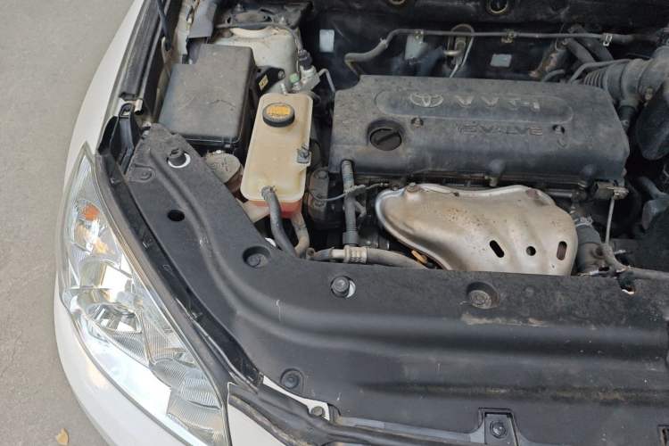Used Toyota RAV4 2011 2.0L Automatic Classic Edition Engine Bay Right
