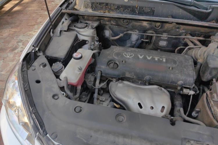 Used Toyota RAV4 2011 2.0L Automatic 4x4 Edition Engine Bay Right