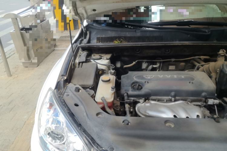 Used Toyota RAV4 2011 2.0L Automatic 4x4 Edition Engine Bay Right
