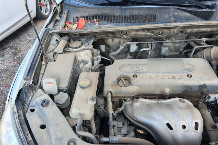 Used Toyota RAV4 2011 2.4L Automatic 4x4 Luxury Edition Engine Bay Right