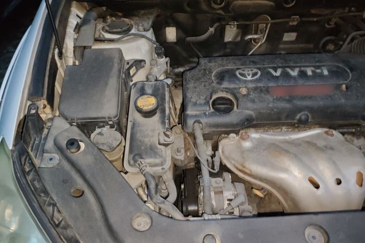 Used Toyota RAV4 2011 2.0L Automatic Luxury Edition Engine Bay Right