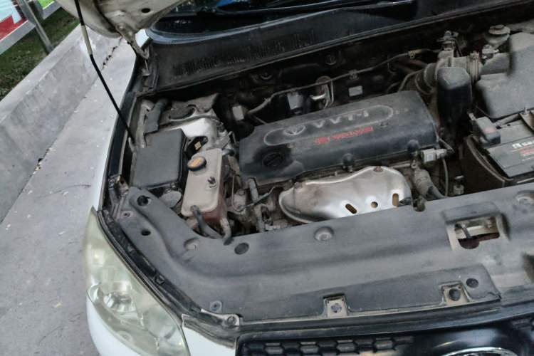 Used Toyota RAV4 2011 2.0L Automatic Classic Edition Engine Bay Right