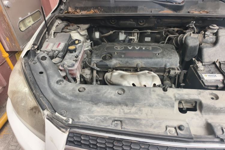 Used Toyota RAV4 2011 2.0L Automatic 4x4 Edition Engine Bay Right