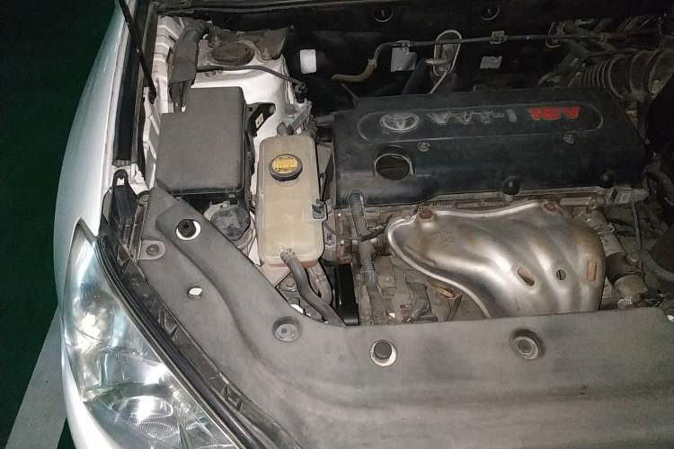 Used Toyota RAV4 2011 2.0L Manual Classic Edition Engine Bay Right
