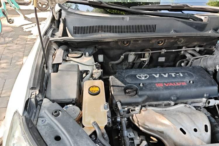Used Toyota RAV4 2011 2.0L Automatic Classic Edition Engine Bay Right