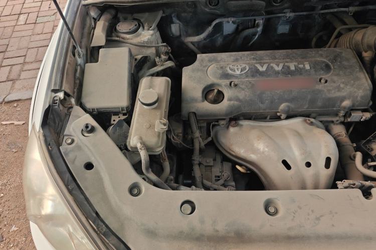 Used Toyota RAV4 2011 2.0L Automatic 4x4 Edition Engine Bay Right