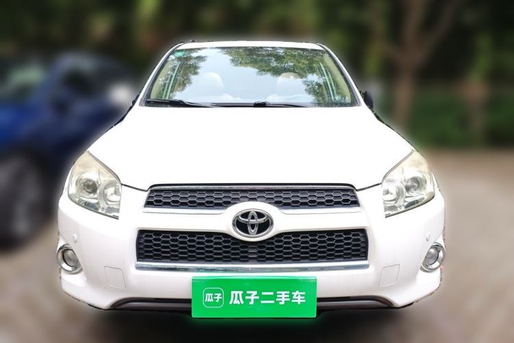 Used Toyota RAV4 2011 2.0L Automatic Luxury Edition Front