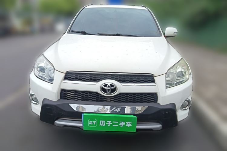 Used Toyota RAV4 2011 2.4L Automatic 4x4 Luxury Edition Front