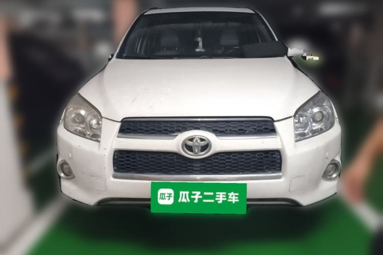 Used Toyota RAV4 2011 2.0L Automatic Luxury Edition Front