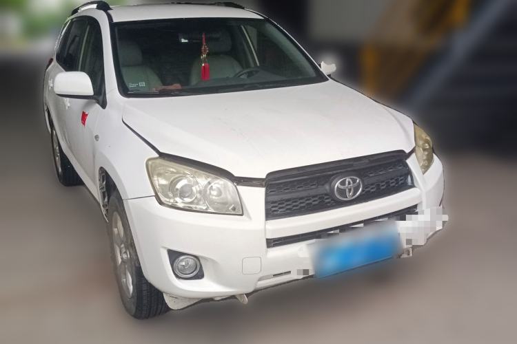 Used Toyota RAV4 2011 2.0L Automatic Classic Edition Front Right 45 Deg