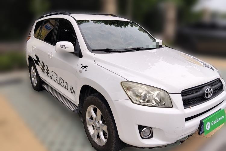 Used Toyota RAV4 2011 2.0L Automatic Classic Edition Front Right 45 Deg