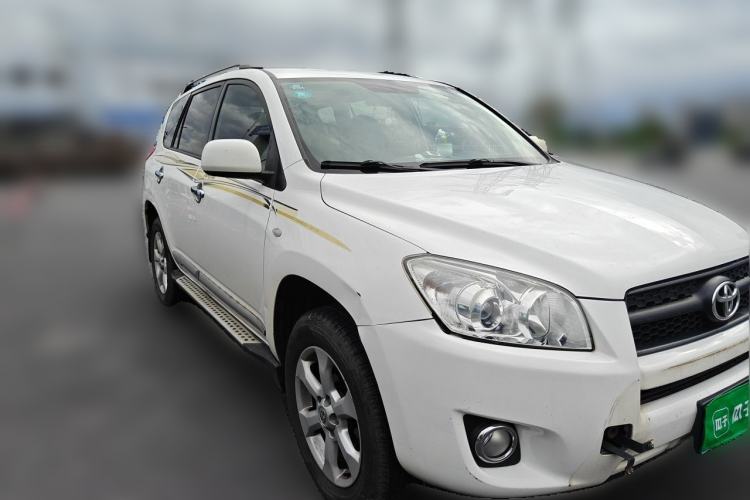 Used Toyota RAV4 2011 2.0L Automatic Classic Edition Front Right 45 Deg