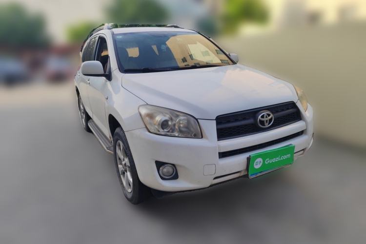 Used Toyota RAV4 2011 2.0L Automatic Classic Edition Front Right 45 Deg