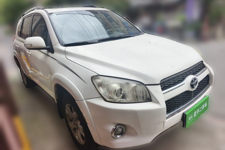 Used Toyota RAV4 2011 2.0L Automatic 4x4 Edition Front Right 45 Deg