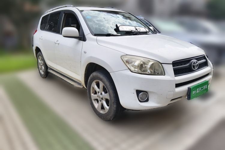 Used Toyota RAV4 2011 2.0L Automatic Classic Edition Front Right 45 Deg