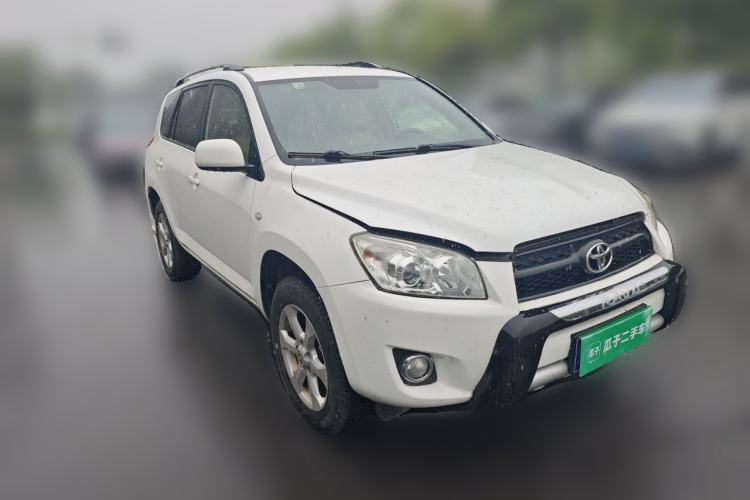 Used Toyota RAV4 2011 2.0L Automatic Classic Edition Front Right 45 Deg