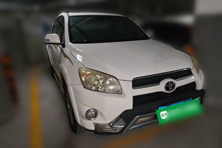 Used Toyota RAV4 2011 2.4L Automatic 4x4 Supreme Edition Front Right 45 Deg