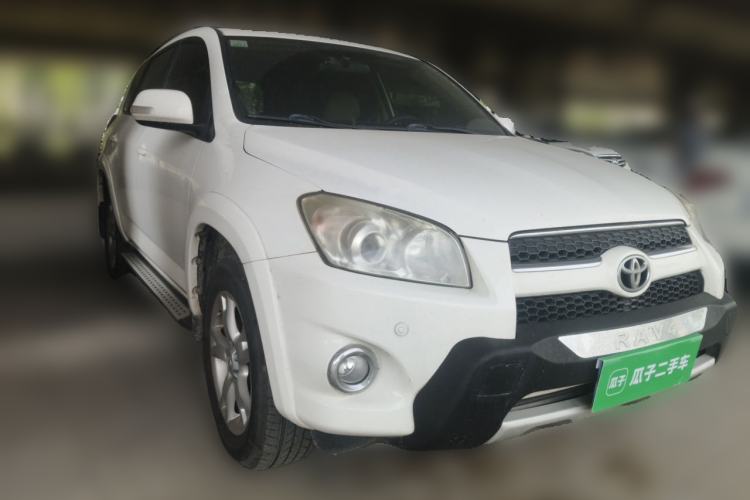 Used Toyota RAV4 2011 2.4L Automatic 4x4 Luxury Edition Front Right 45 Deg