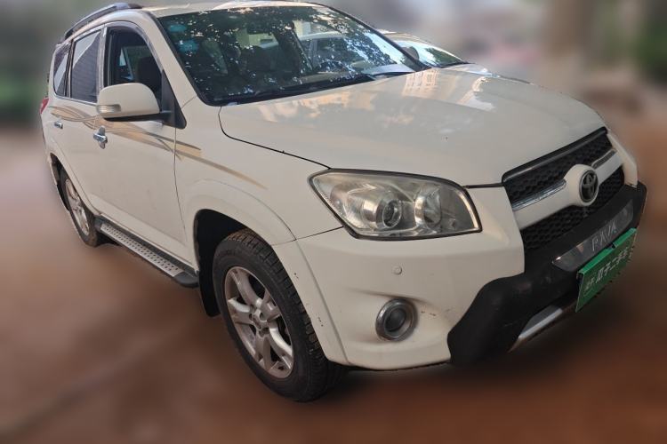Used Toyota RAV4 2011 2.0L Automatic 4x4 Edition Front Right 45 Deg