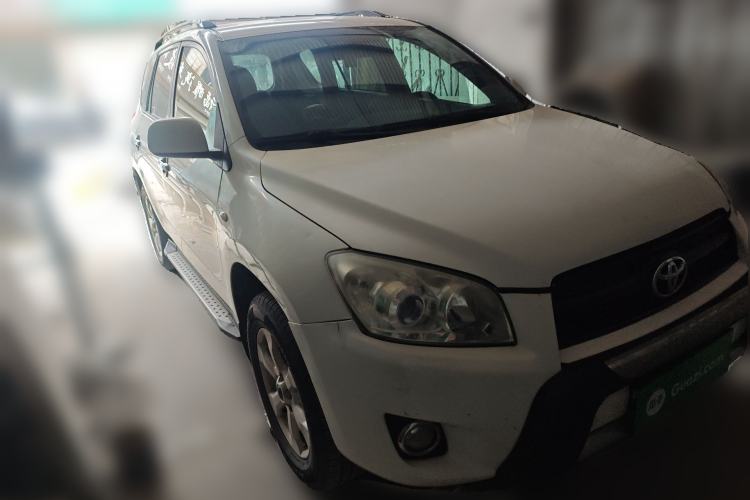 Used Toyota RAV4 2011 2.0L Manual Classic Edition Front Right 45 Deg
