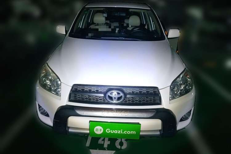 Used Toyota RAV4 2011 2.0L Manual Classic Edition Front