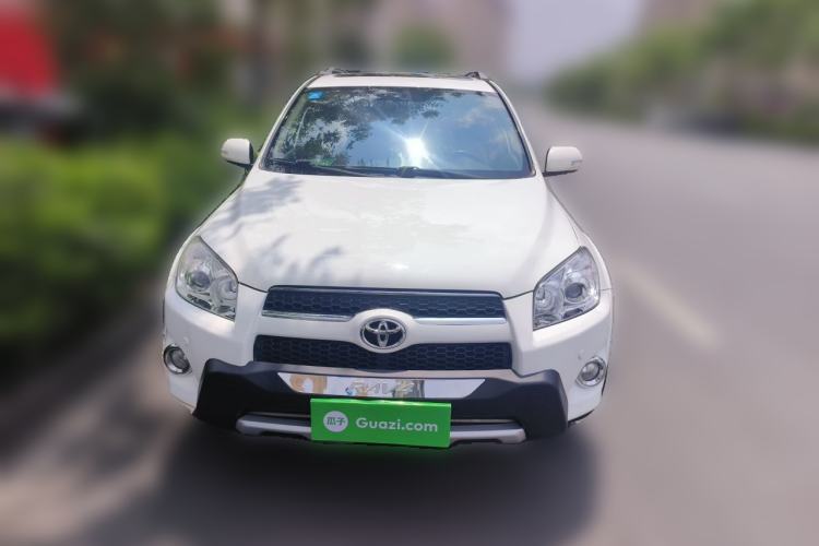 Used Toyota RAV4 2011 2.0L Automatic Luxury Edition Front