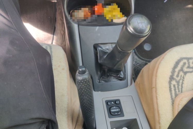 Used Toyota RAV4 2011 2.0L Manual Classic Edition Gear Lever