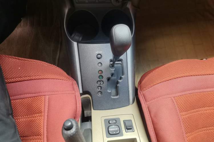 Used Toyota RAV4 2011 2.0L Automatic 4x4 Edition Gear Lever