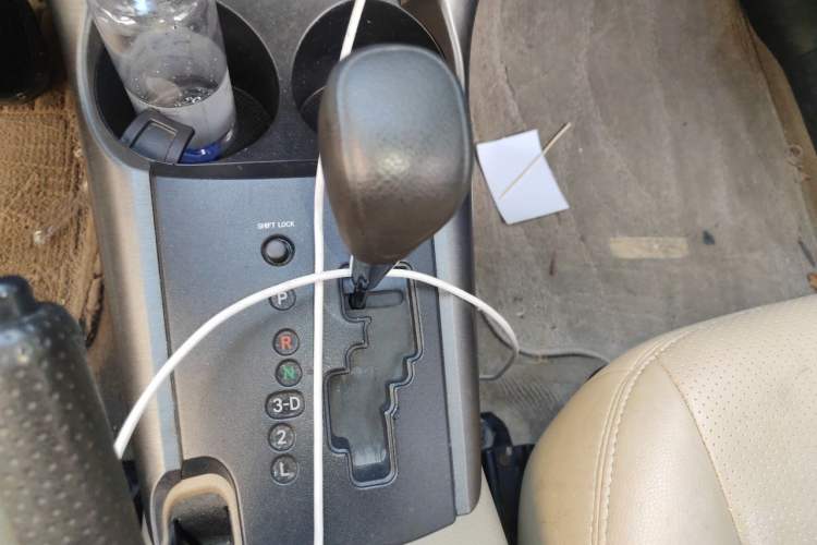 Used Toyota RAV4 2011 2.0L Automatic Classic Edition Gear Lever