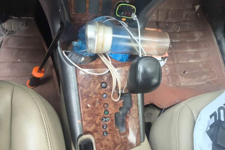 Used Toyota RAV4 2011 2.0L Automatic Classic Edition Gear Lever
