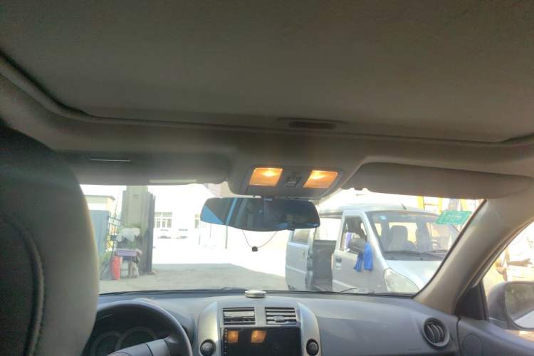 Used Toyota RAV4 2011 2.0L Automatic 4x4 Edition Headliner