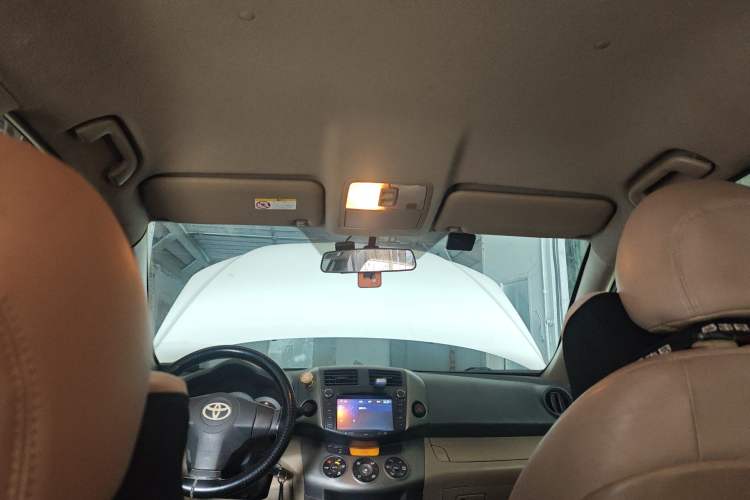 Used Toyota RAV4 2011 2.0L Manual Classic Edition Headliner
