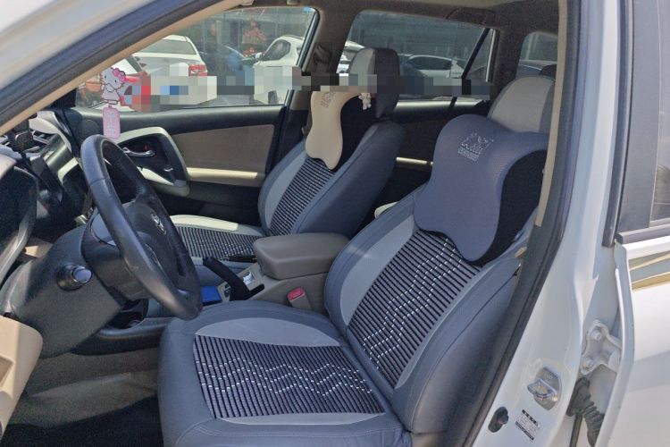 Used Toyota RAV4 2011 2.0L Automatic Luxury Edition Left Front Seat
