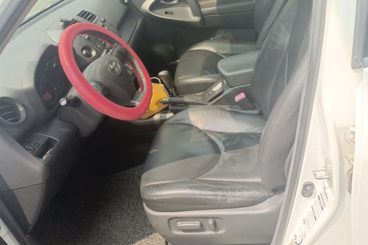 Used Toyota RAV4 2011 2.4L Automatic 4x4 Luxury Edition Left Front Seat