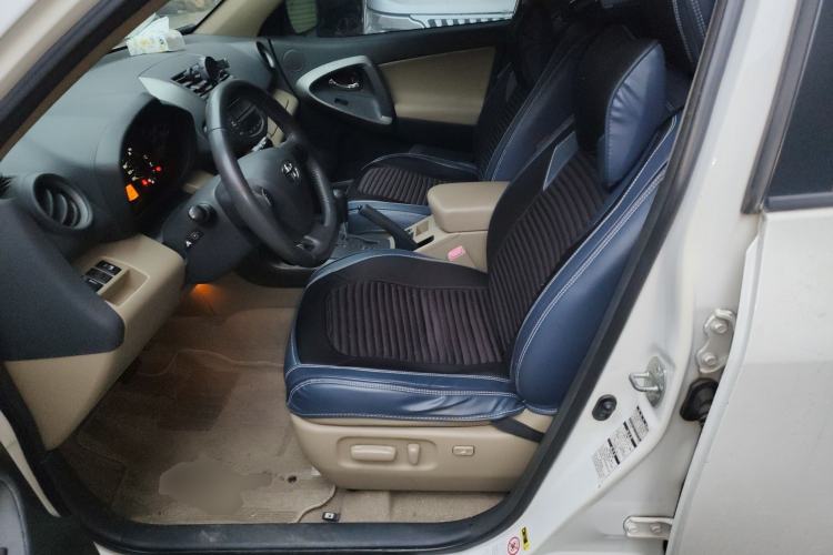 Used Toyota RAV4 2011 2.4L Automatic 4x4 Luxury Edition Left Front Seat