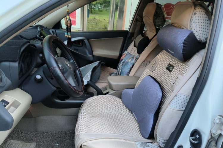 Used Toyota RAV4 2011 2.0L Automatic Classic Edition Left Front Seat