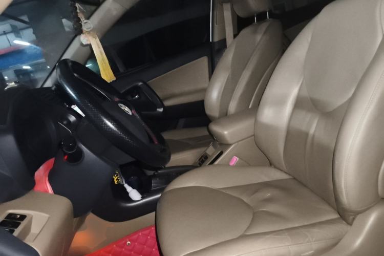 Used Toyota RAV4 2011 2.0L Automatic Luxury Edition Left Front Seat