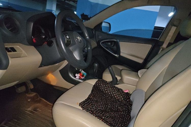 Used Toyota RAV4 2011 2.0L Automatic Classic Edition Left Front Seat