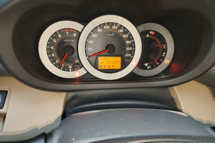 Used Toyota RAV4 2011 2.4L Automatic 4x4 Luxury Edition Odometer Close Up