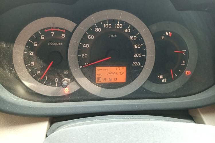 Used Toyota RAV4 2011 2.4L Automatic 4x4 Luxury Edition Odometer Close Up