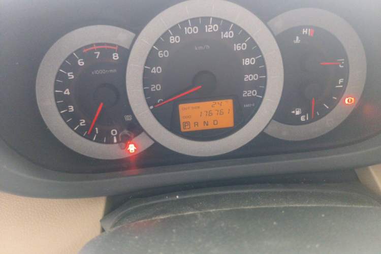 Used Toyota RAV4 2011 2.4L Automatic 4x4 Luxury Edition Odometer Close Up