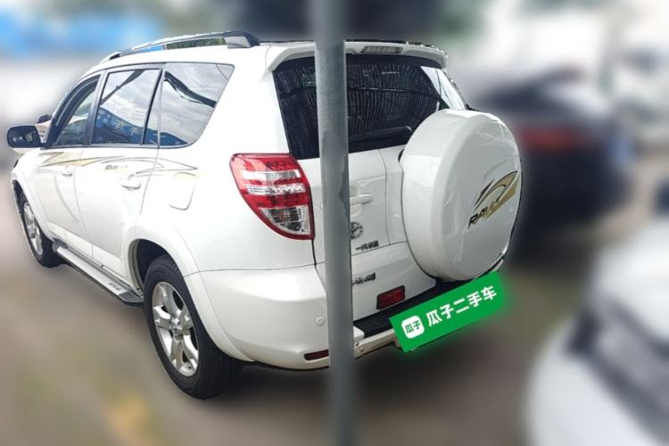Used Toyota RAV4 2011 2.4L Automatic 4x4 Luxury Edition Rear Left 45 Deg