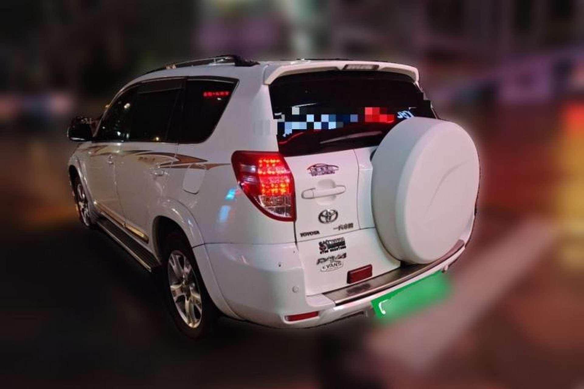 Used Toyota RAV4 2011 2.0L Automatic Luxury Edition Rear Left 45 Deg
