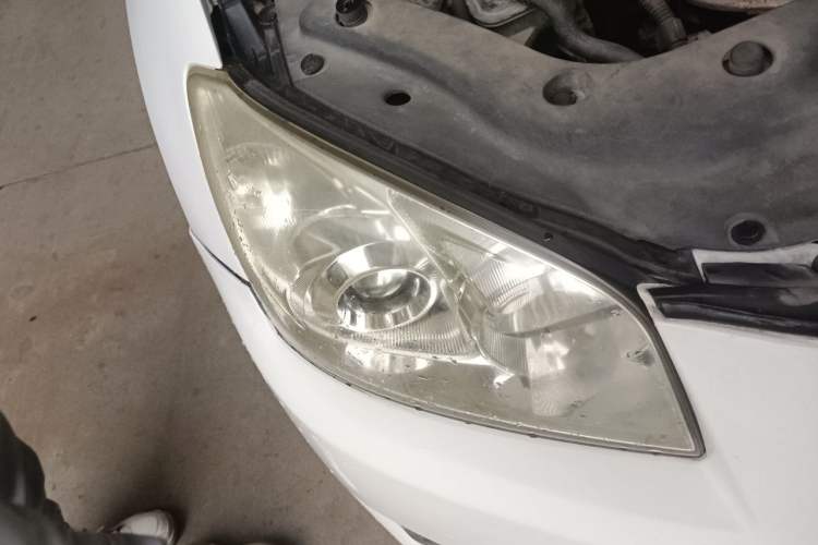 Used Toyota RAV4 2011 2.0L Automatic Classic Edition Right Front Headlight