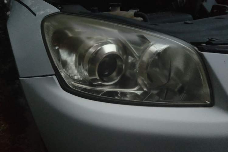 Used Toyota RAV4 2011 2.0L Automatic Classic Edition Right Front Headlight