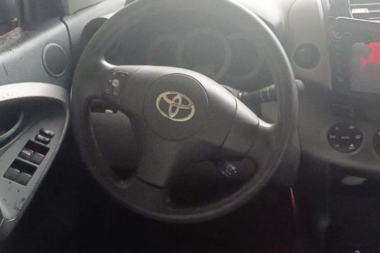 Used Toyota RAV4 2011 2.0L Automatic Classic Edition Steering Wheel